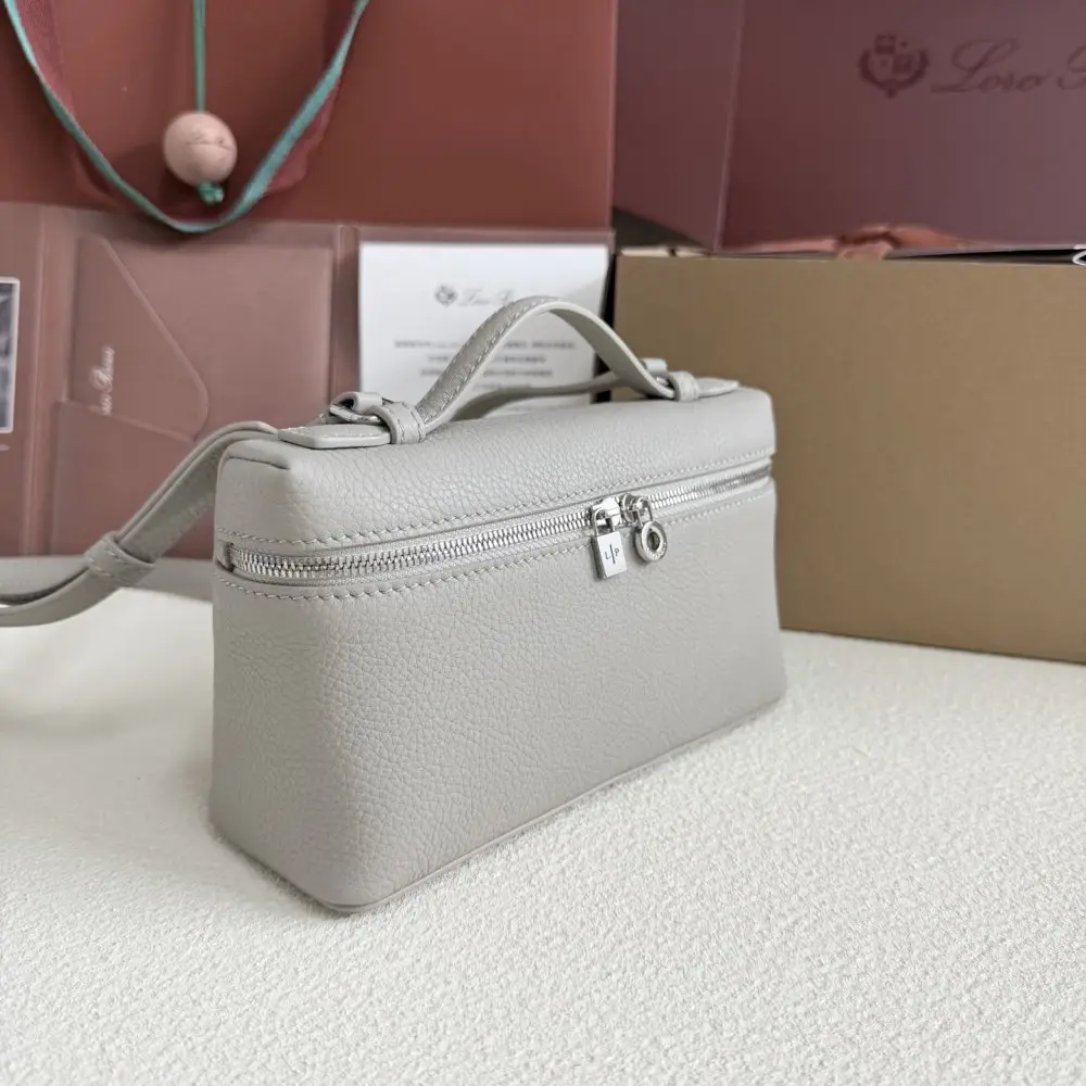 Loro Piana Сумка жіноча Extra Pocket L19 — Фото 2