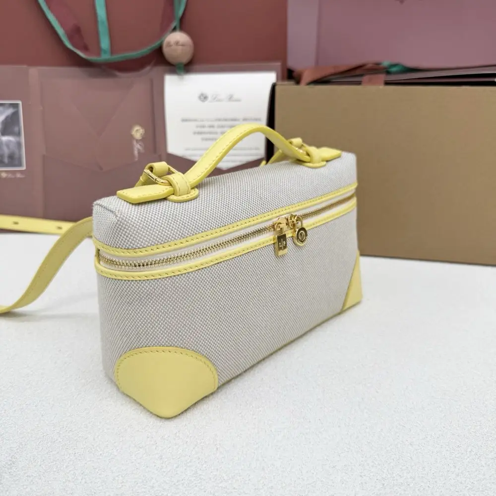 Loro Piana A bag women's Extra Pocket L19 — Photo 2