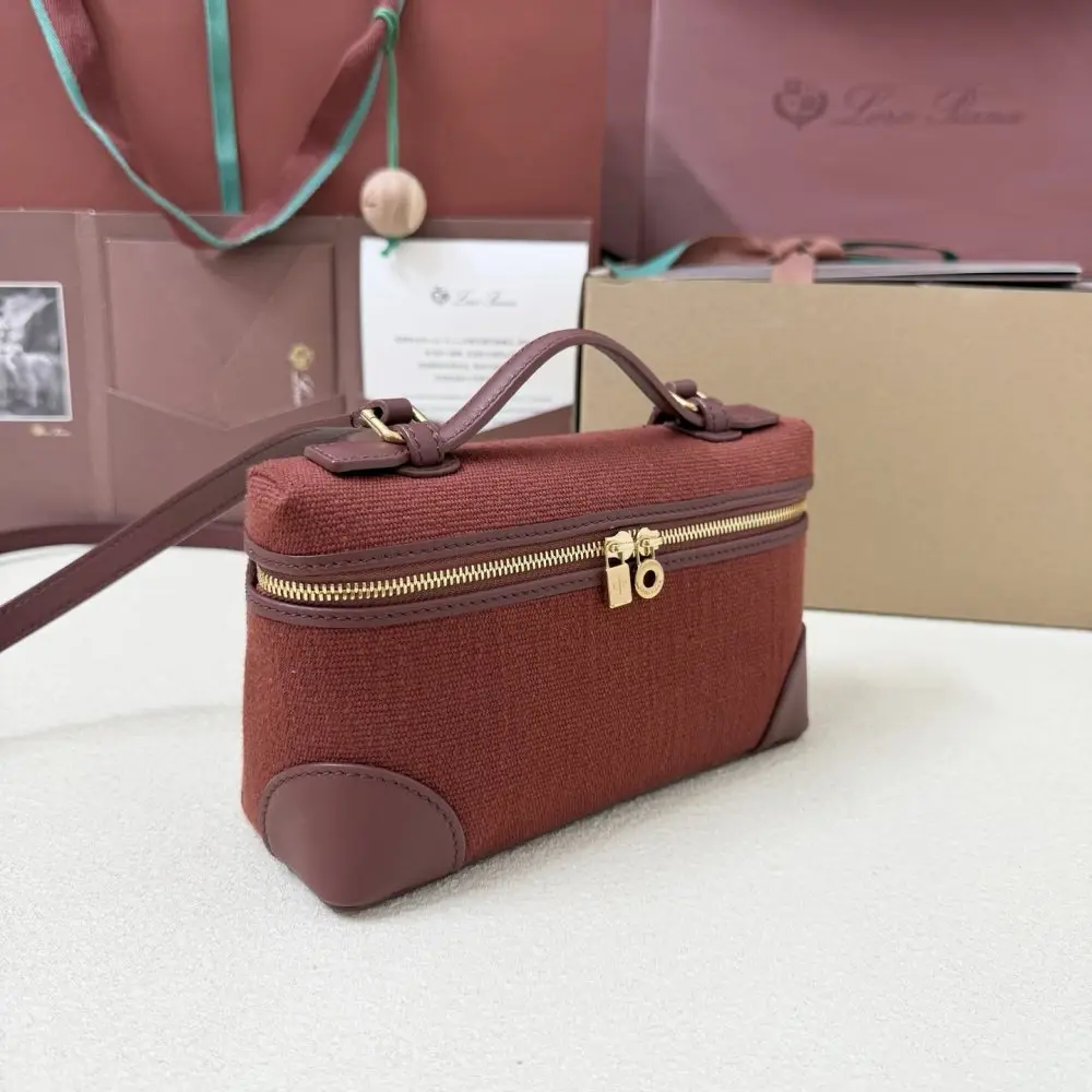 Loro Piana Сумка женская Extra Pocket L19 — Фото 3