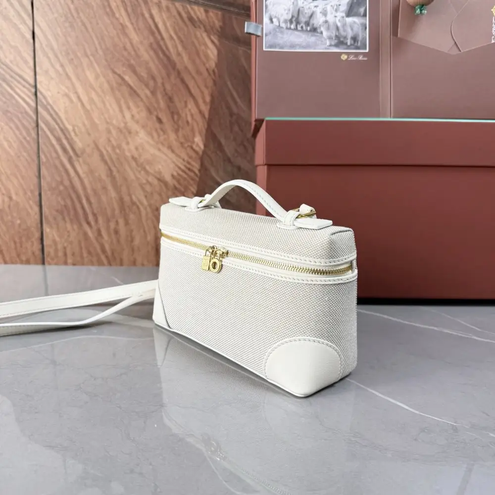 Loro Piana Сумка женская Extra Pocket L19 — Фото 3