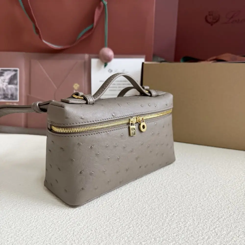 Loro Piana Сумка женская Extra Pocket L19 — Фото 3