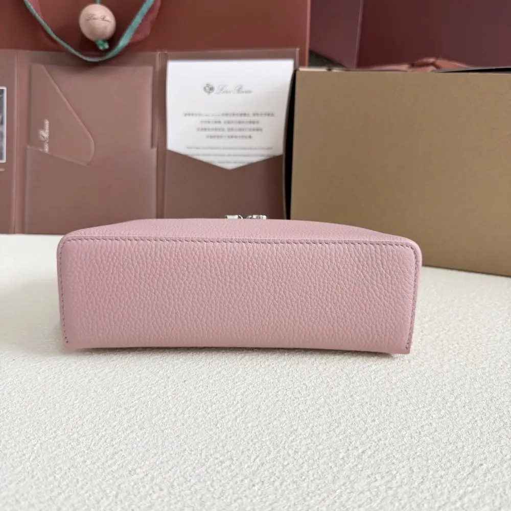 Loro Piana Сумка женская Extra Pocket L19 — Фото 3