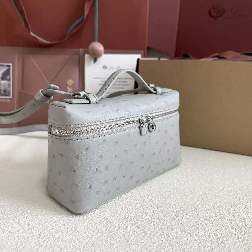 Loro Piana Сумка женская Extra Pocket L19 — Фото 3
