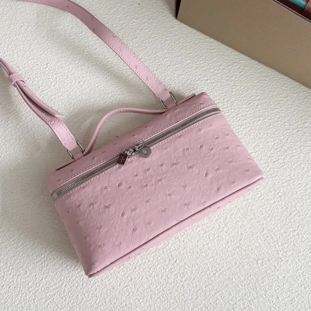 Loro Piana Сумка женская Extra Pocket L19 — Фото 4