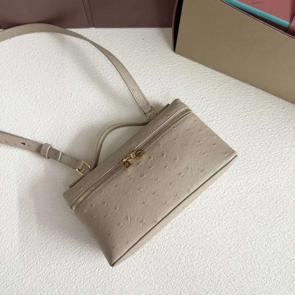 Loro Piana Сумка жіноча Extra Pocket L19 — Фото 4