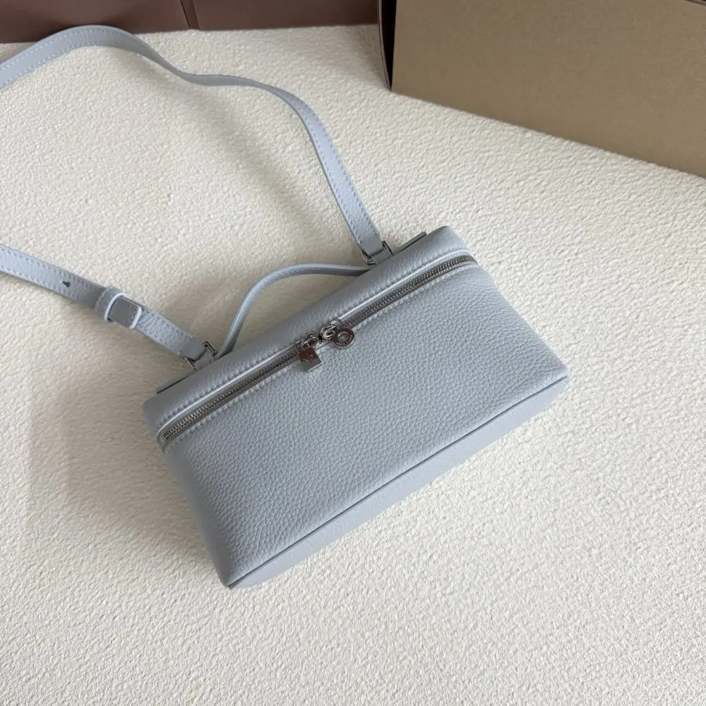 Loro Piana Сумка жіноча Extra Pocket L19 — Фото 4