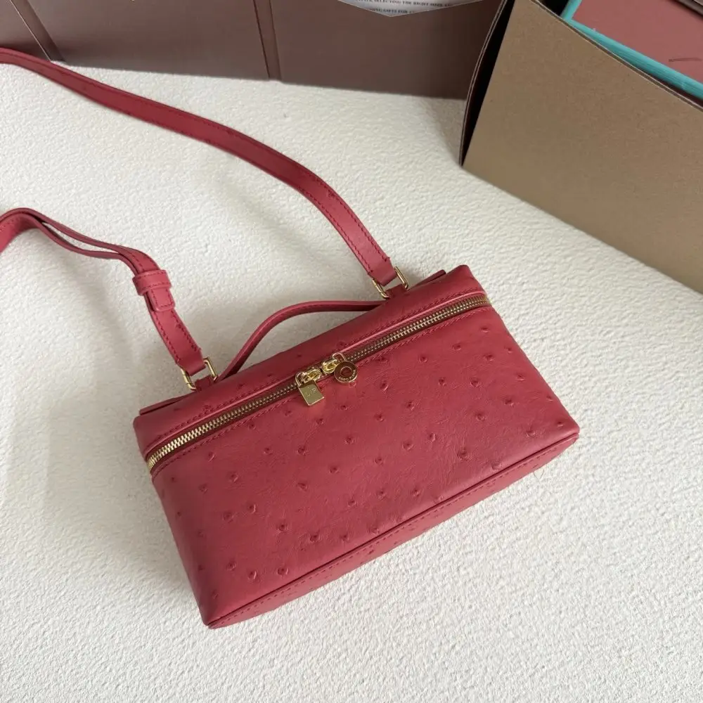 Loro Piana Сумка женская Extra Pocket L19 — Фото 4