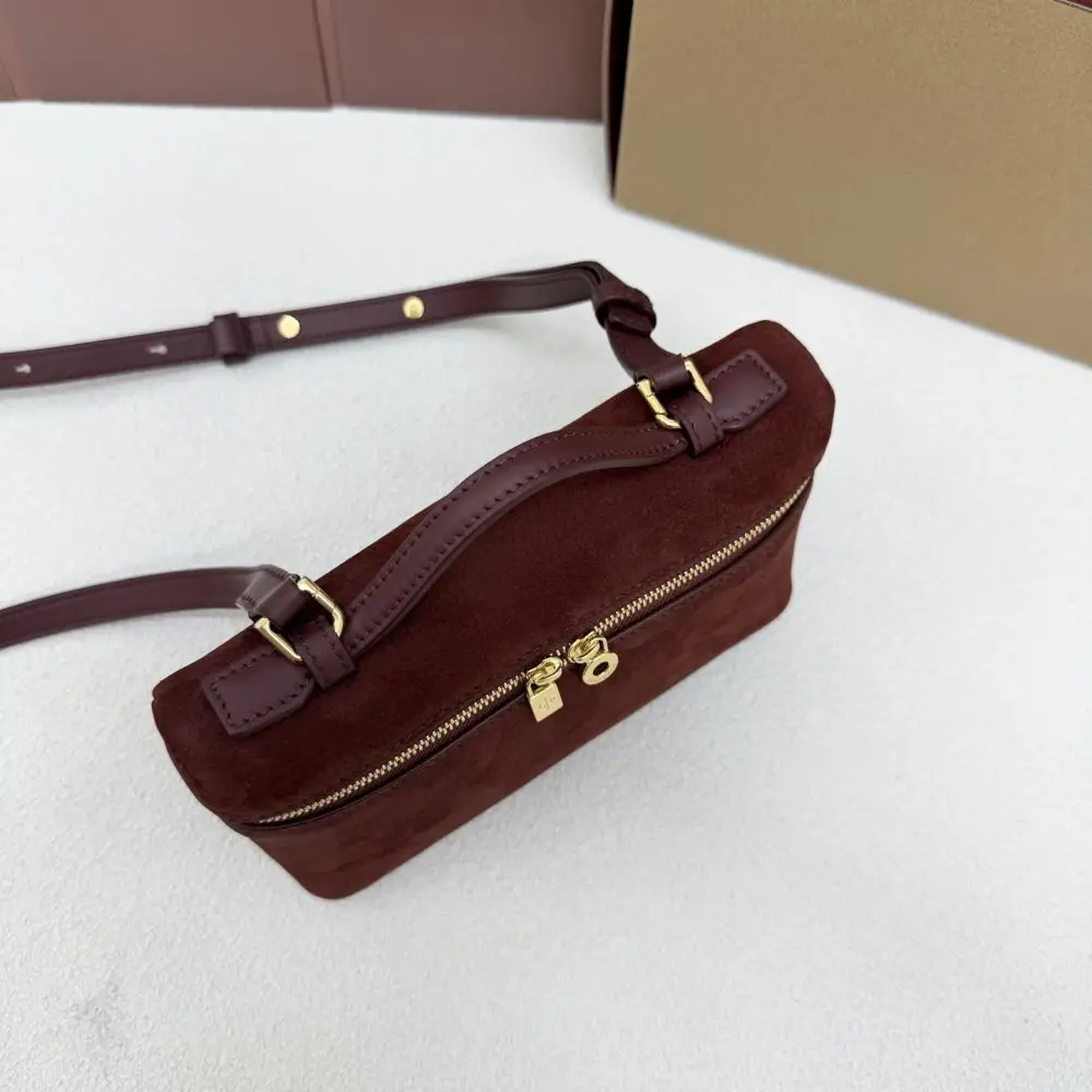 Loro Piana A bag women's Extra Pocket L19 — Photo 5