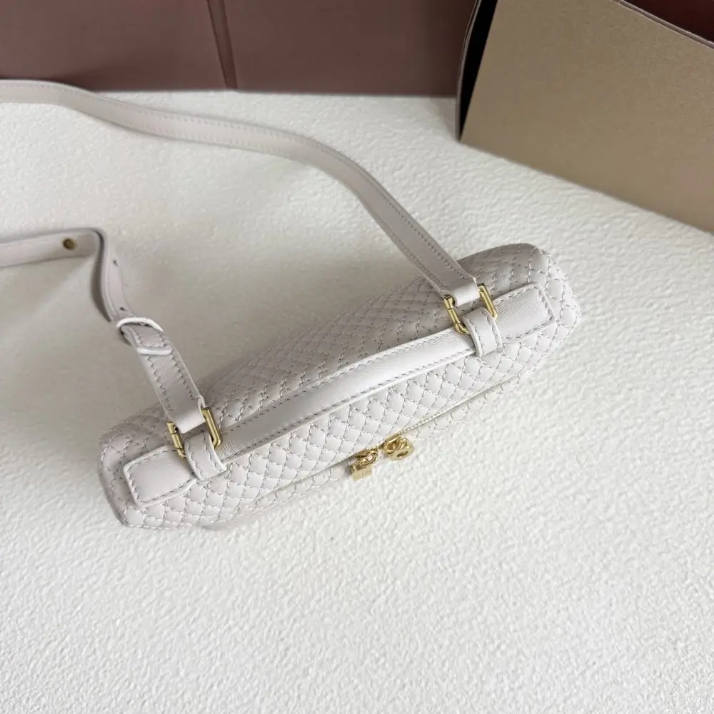 Loro Piana A bag women's Extra Pocket L19 — Photo 5