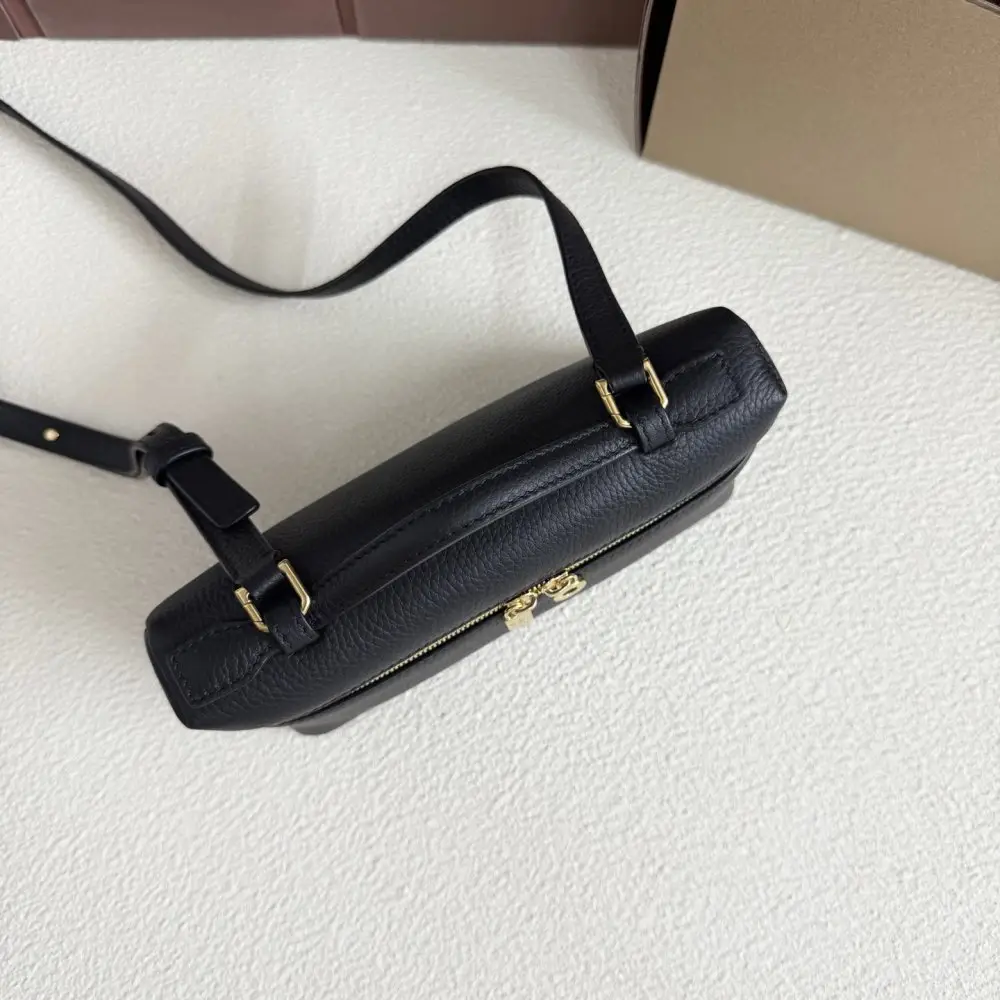 Loro Piana Сумка женская Extra Pocket L19 — Фото 5