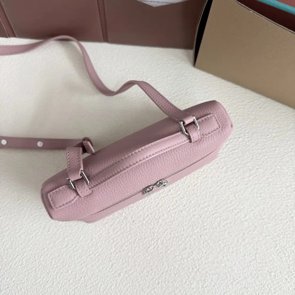 Loro Piana Сумка женская Extra Pocket L19 — Фото 5