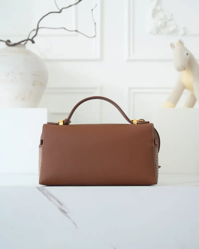 Loro Piana Сумка женская Extra Pocket L23 — Фото 2