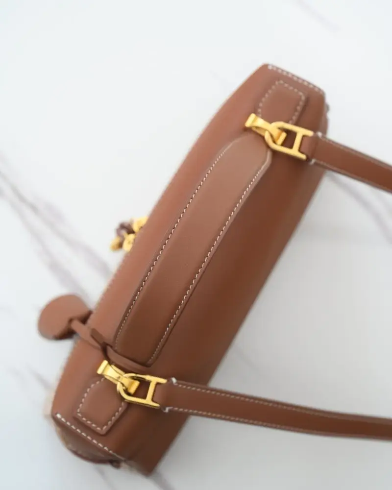 Loro Piana Сумка женская Extra Pocket L23 — Фото 5