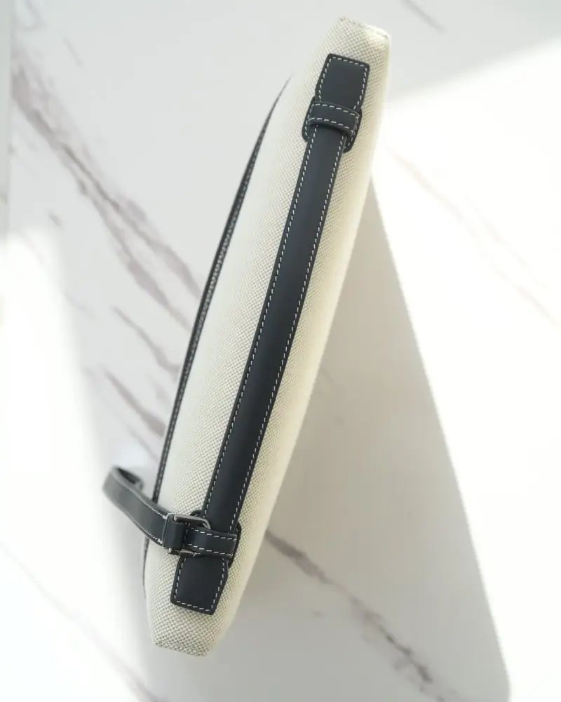 Loro Piana Сумка женская Extra Pouch L29 — Фото 4