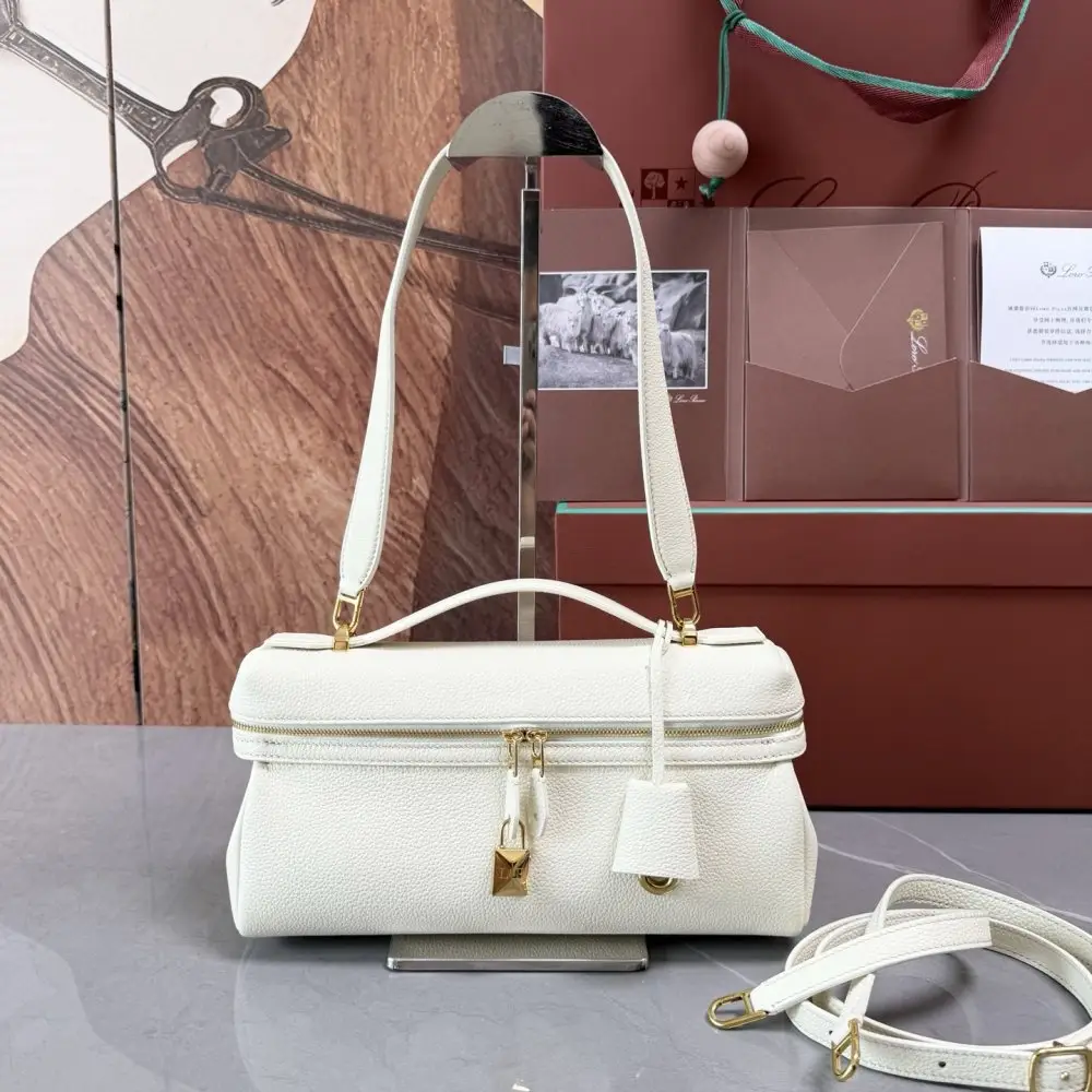 Loro Piana A bag women's Extra Softy Bag L29 — Photo 1
