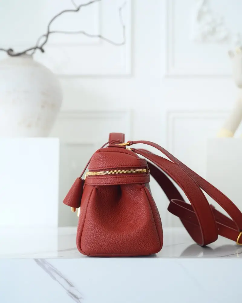 Loro Piana Сумка жіноча Extra Softy Bag L29 — Фото 3