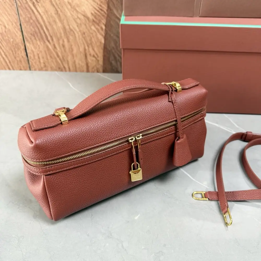 Loro Piana Сумка жіноча Extra Softy Bag L29 — Фото 5