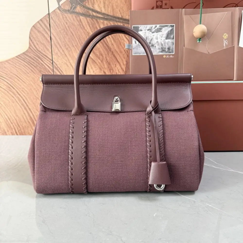 Loro Piana — Сумка жіноча Loom L32