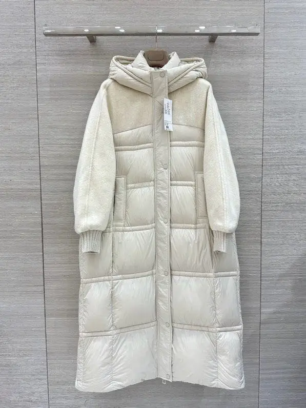 Loro Piana — Довгий жіночий пуховик