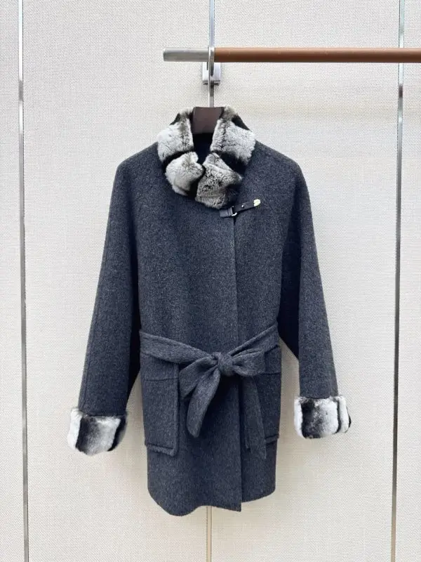 Loro Piana — Двостороннє вовняне пальто середньої довжини з обробкою з кролячого хутра