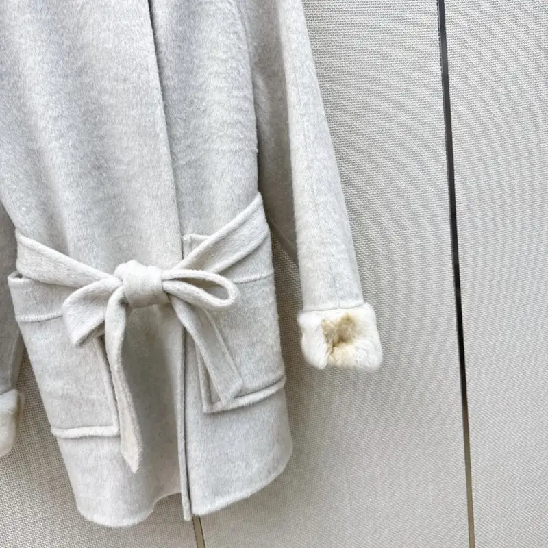 Loro Piana Bilateral wool coat secondary length from finished of rabbit fur — Photo 5