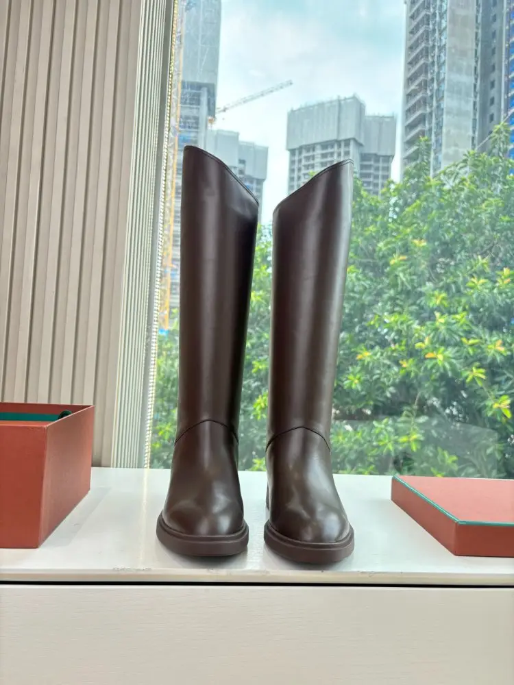 Loro Piana Boots women's — Photo 2