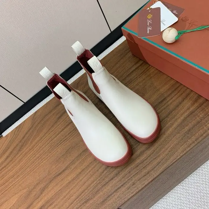 Loro Piana Boots women's — Photo 3