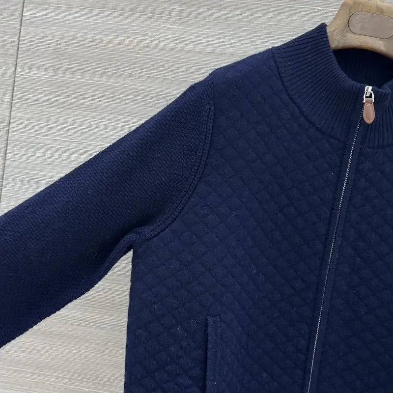 Loro Piana Cardigan woolen female — Photo 3