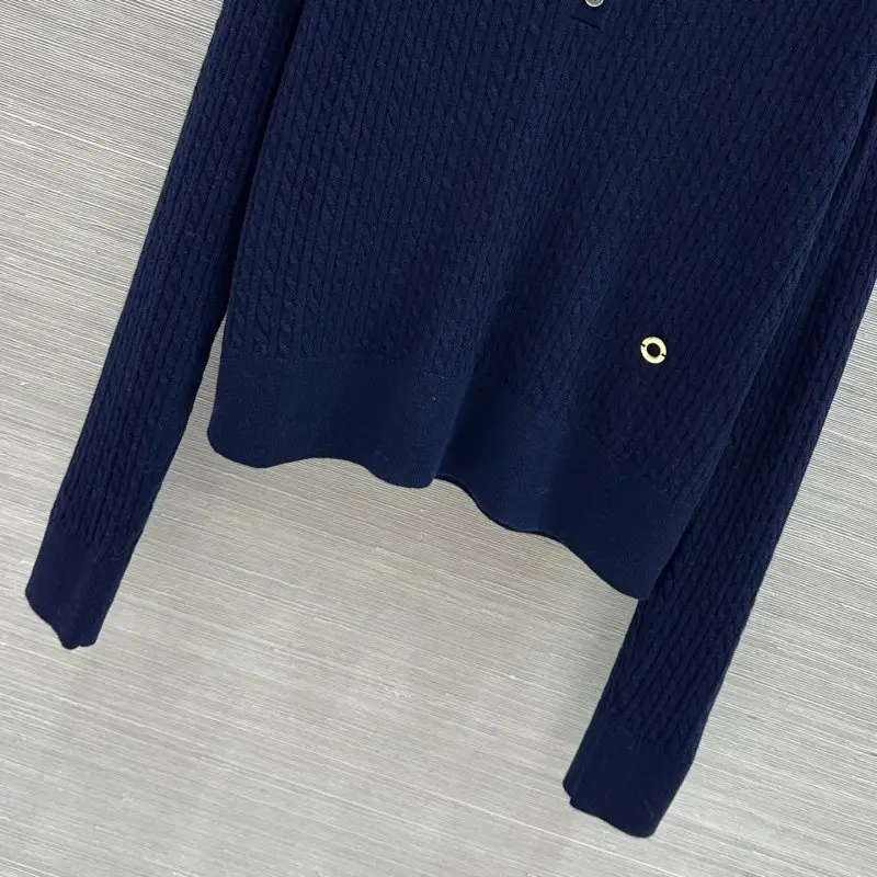 Loro Piana Cardigan woolen female — Photo 5