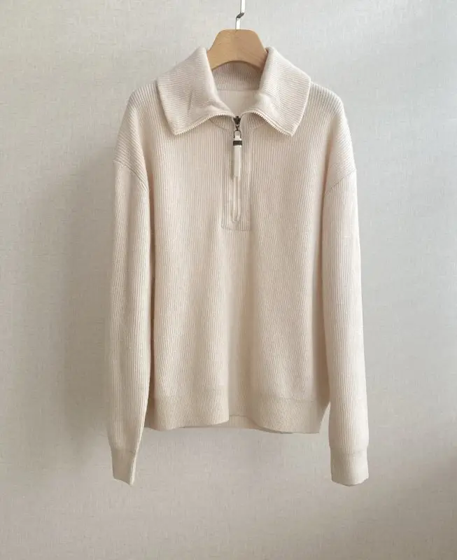 Loro Piana Cardigan woolen female — Photo 5
