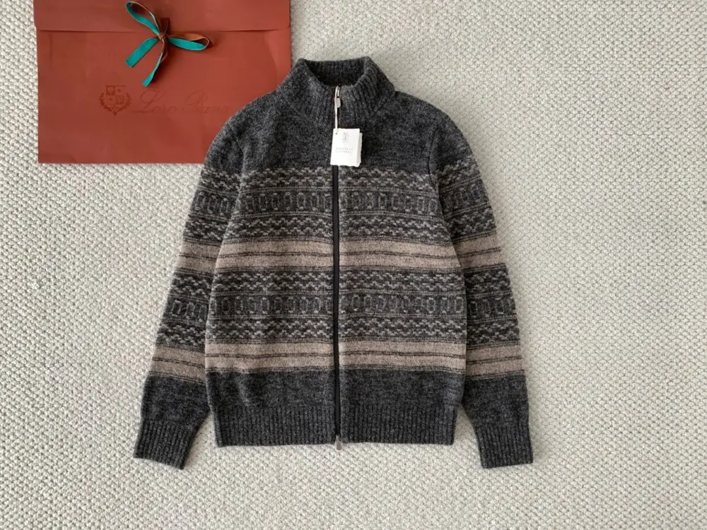 Loro Piana — Cashmere cardigan