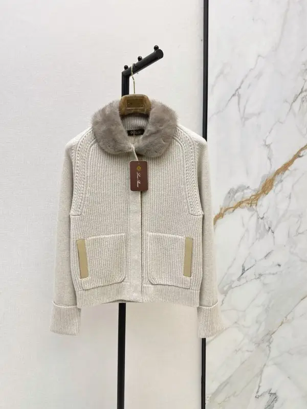 Loro Piana — Кашемировое пальто со съемным воротником из норки