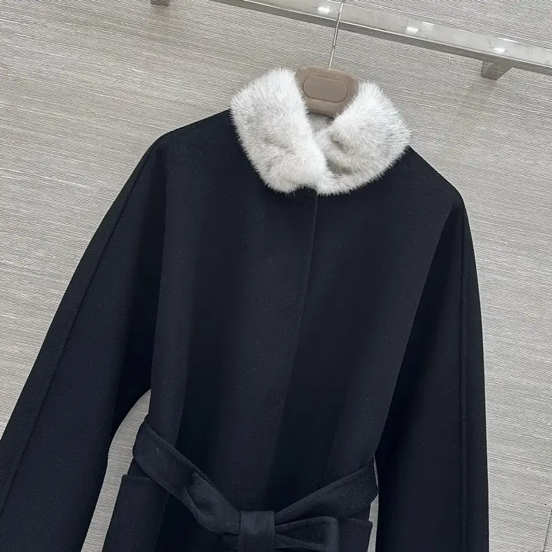 Loro Piana Кашемировое женское пальто с воротником из норки — Фото 2
