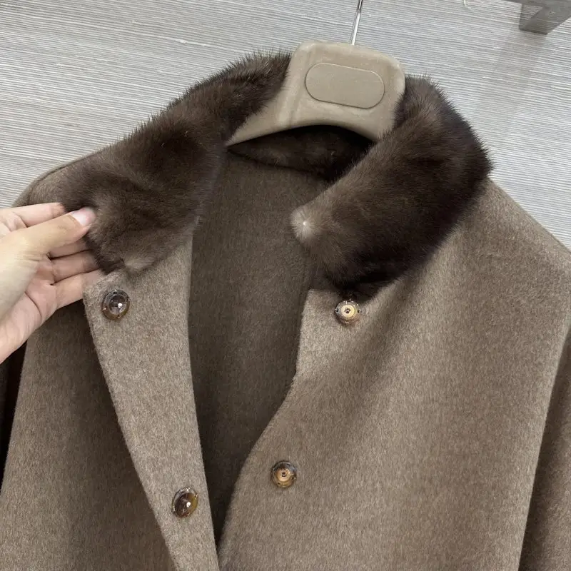 Loro Piana Кашемірове жіноче пальто з коміром з норки — Фото 4