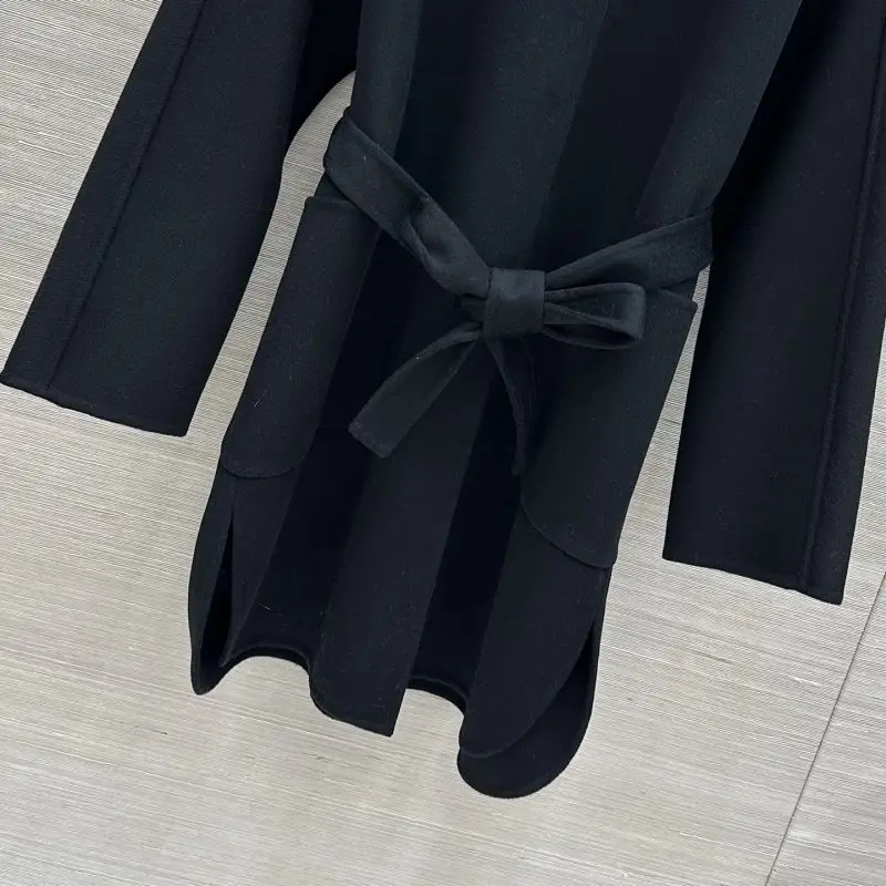 Loro Piana Кашемировое женское пальто с воротником из норки — Фото 5