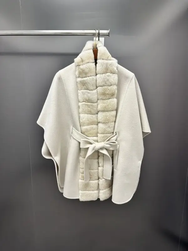 Loro Piana Кашемировое женское пальто с кроличьим мехом — Фото 1