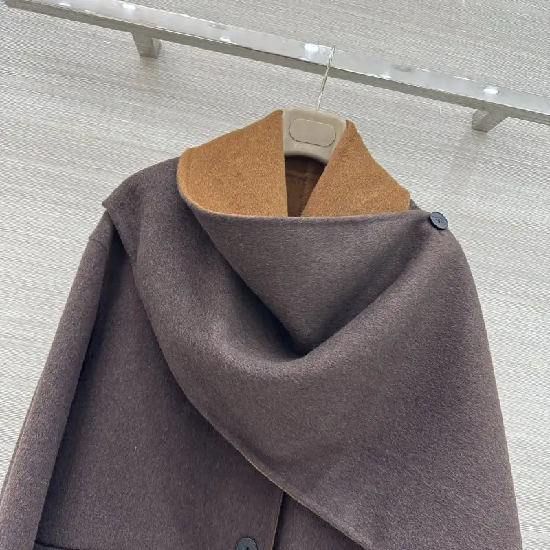Loro Piana Cashmere women's coat — Photo 2