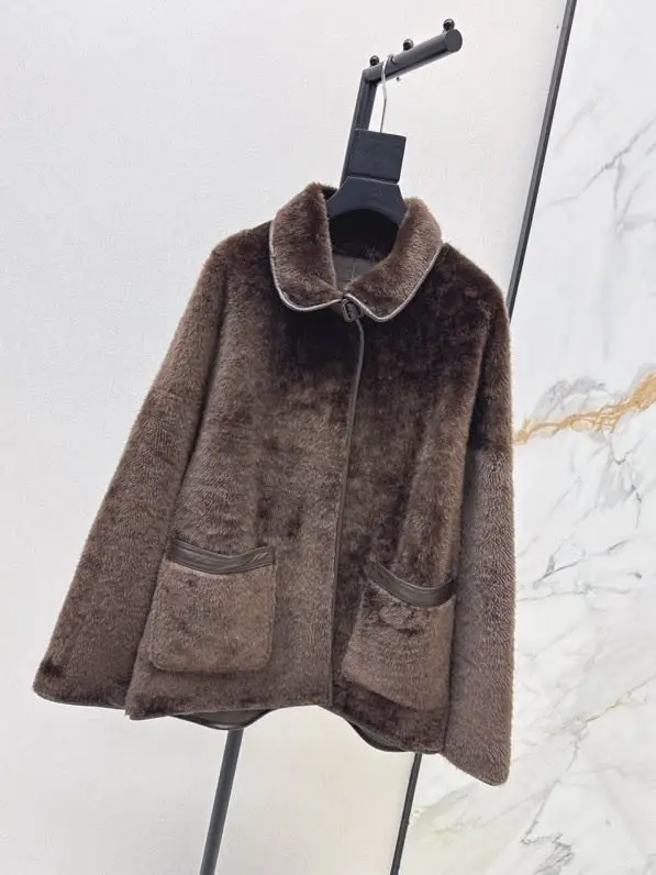 Loro Piana Coat fur women's — Photo 3