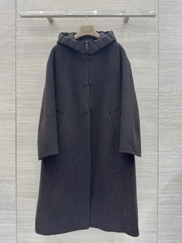 Loro Piana — Coat of cashmere women's