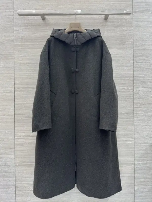 Loro Piana — Coat of cashmere women's
