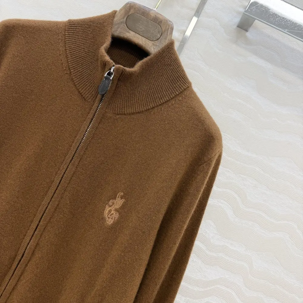 Loro Piana Costume cashmere female — Photo 4