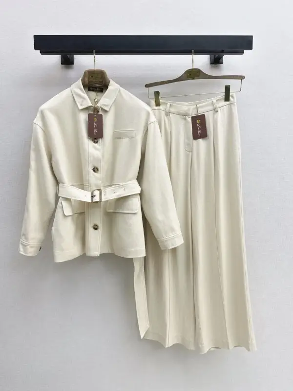 Loro Piana — Костюм жіночий