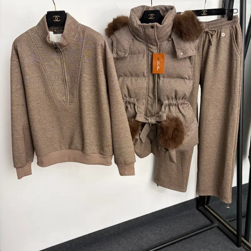 Loro Piana — Костюм жіночий