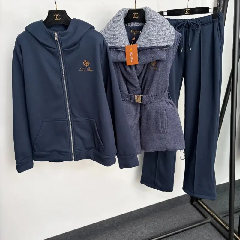 Loro Piana — Костюм жіночий