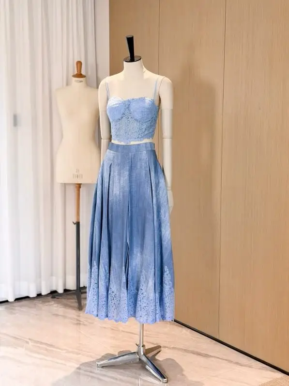 Loro Piana — Costume female