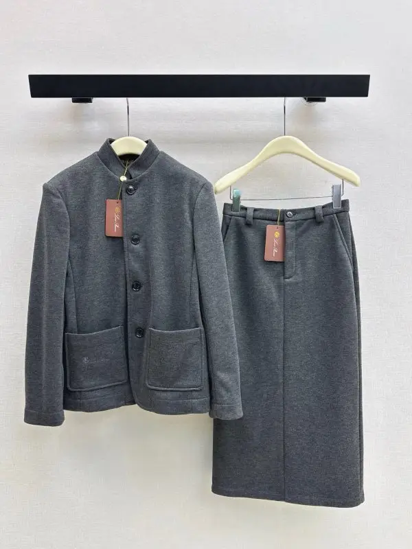 Loro Piana — Костюм жіночий