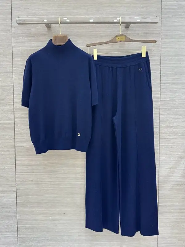 Loro Piana — Costume female