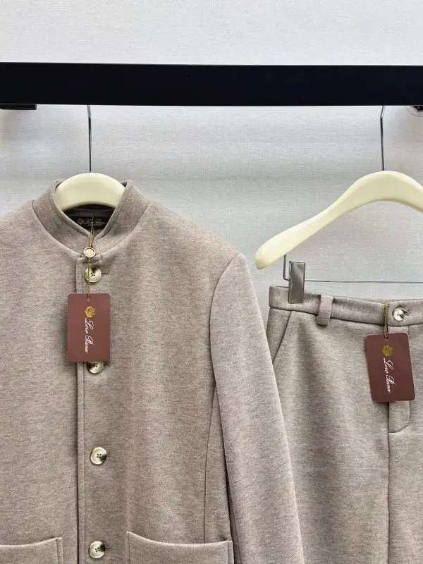 Loro Piana Костюм женский — Фото 4