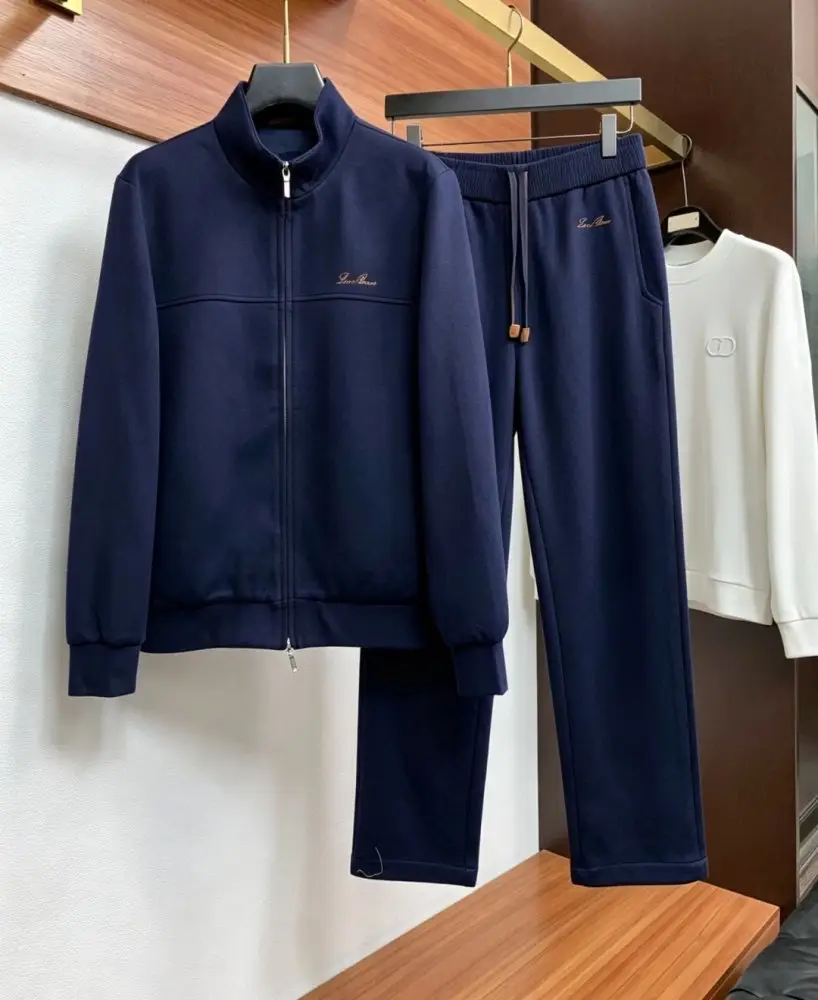 Loro Piana — Костюм чоловічий