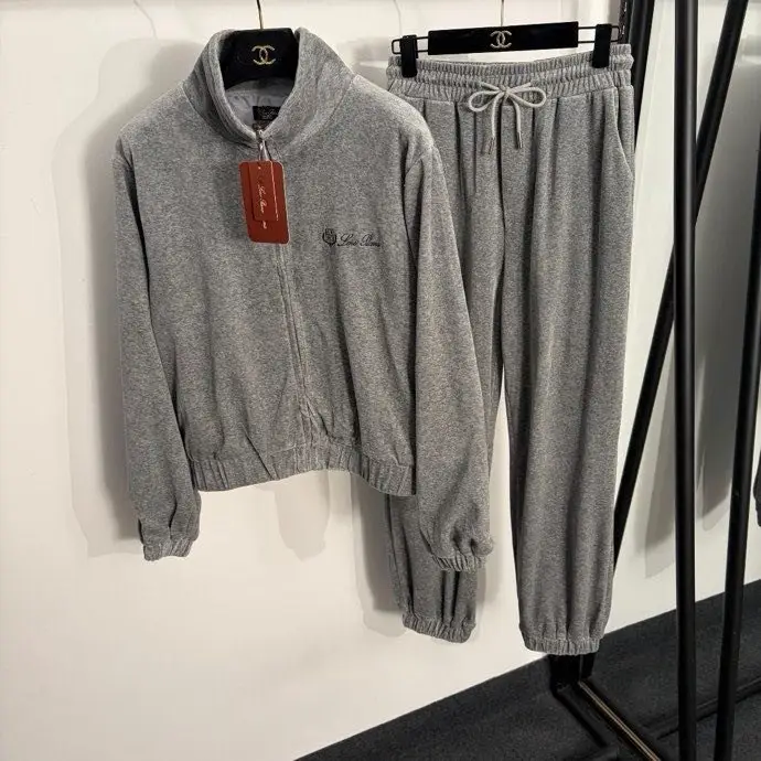 Loro Piana — Костюм спортивний жіночий